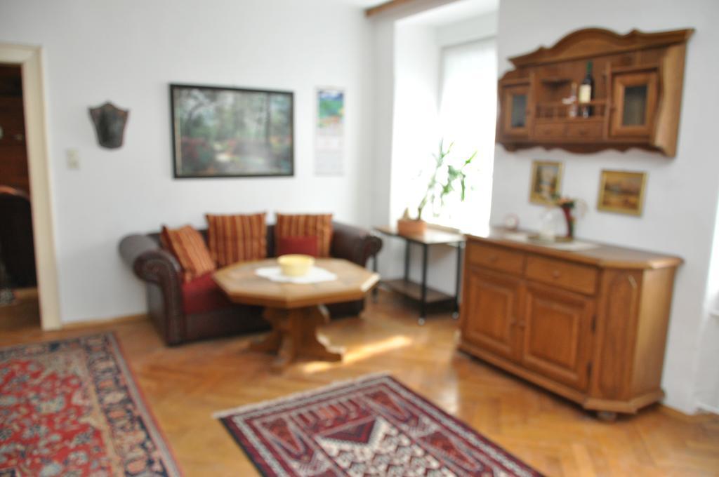 Appartamento Haus Weisses Lamm Weitensfeld Esterno foto