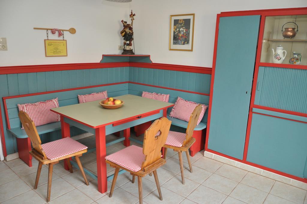 Appartamento Haus Weisses Lamm Weitensfeld Esterno foto
