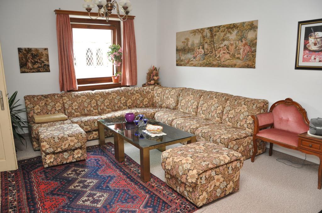 Appartamento Haus Weisses Lamm Weitensfeld Esterno foto
